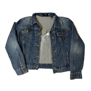 Medium blue denim jean jacket